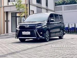 2019 Toyota Voxy 2.0 MPV