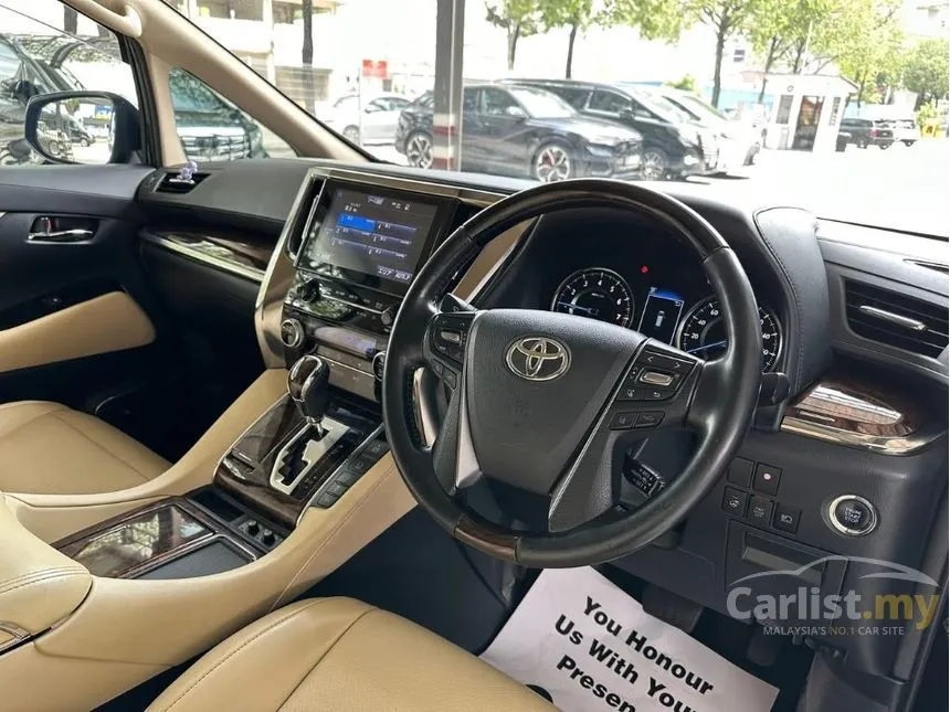 2018 Toyota Alphard MPV