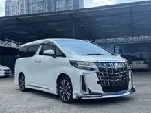 2022 Toyota Alphard 2.5 G S C Package MPV SUNROOF DIM BSM POWER BOOT MODELISTA BODYKIT