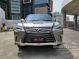2016 Lexus LX 570 5.7 SUV
