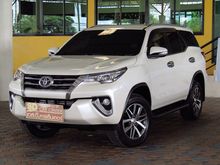 2017 Toyota Fortuner 2.4 (ปี 15-18) V SUV AT