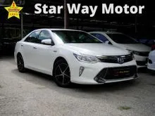 2015 Toyota Camry 2.5 Hybrid Sedan