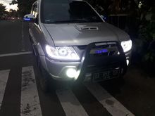 2005 Isuzu Panther 2.5 GRAND TOURING SUV