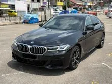 2021 BMW 530i 2.0 M Sport Sedan LCi Facelift / Full Service Record At BMW / Guarantee Car King Condition / Offer