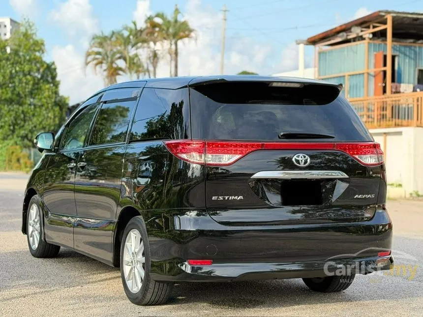 2010 Toyota Estima Aeras MPV