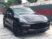 2015 Porsche Cayenne 3.6 GTS SPECIAL COLOR SPECIAL YOU