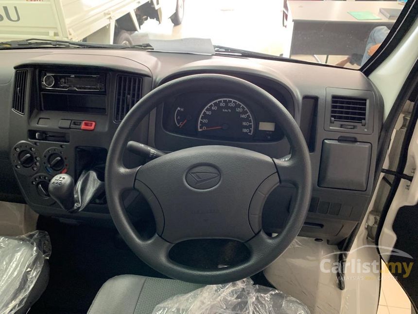 2018 Daihatsu Gran Max Cab Chassis