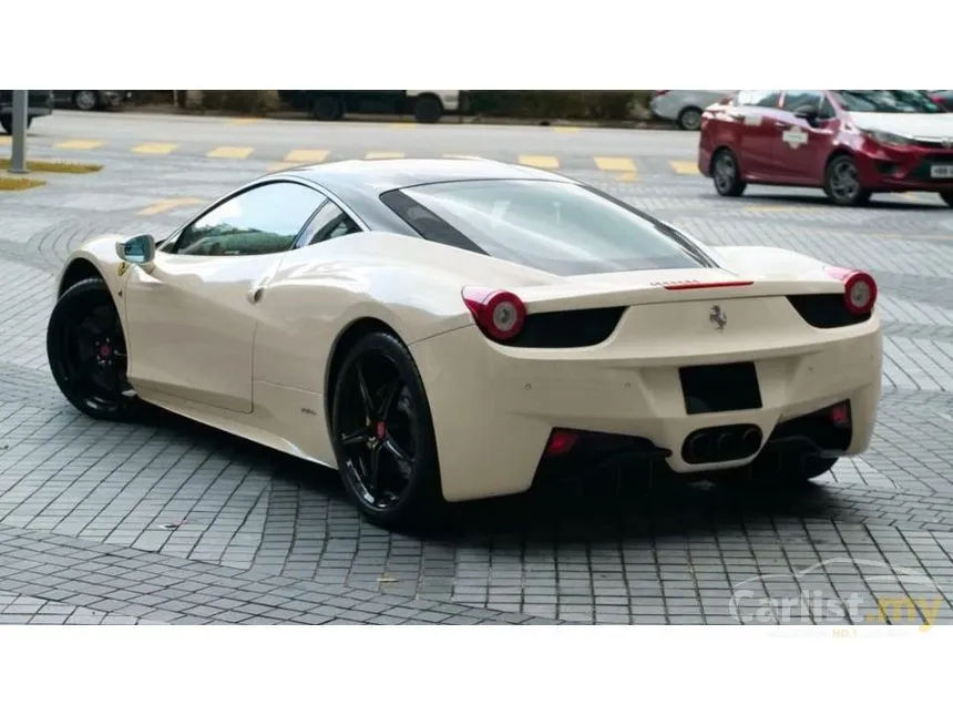 2012 Ferrari 458 Italia Coupe