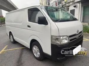 2012 Toyota Hiace 2.5 Panel Van Van