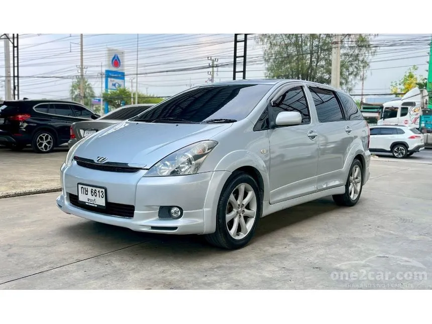 2004 Toyota WISH Q Wagon