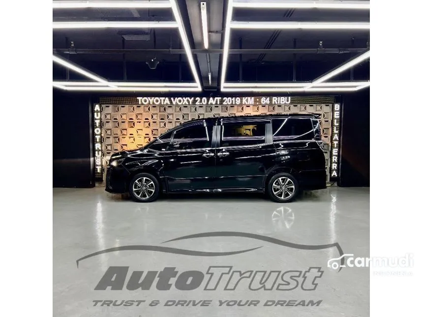 2019 Toyota Voxy Wagon