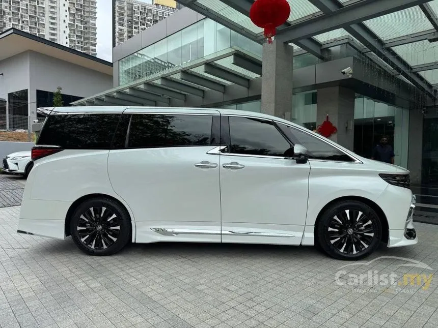 2024 Toyota Alphard Executive Lounge MPV