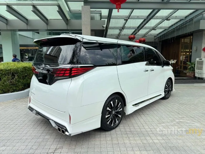 2024 Toyota Alphard Executive Lounge MPV