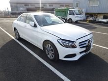 2016 Mercedes-Benz C200 2.0 Avantgarde Sedan