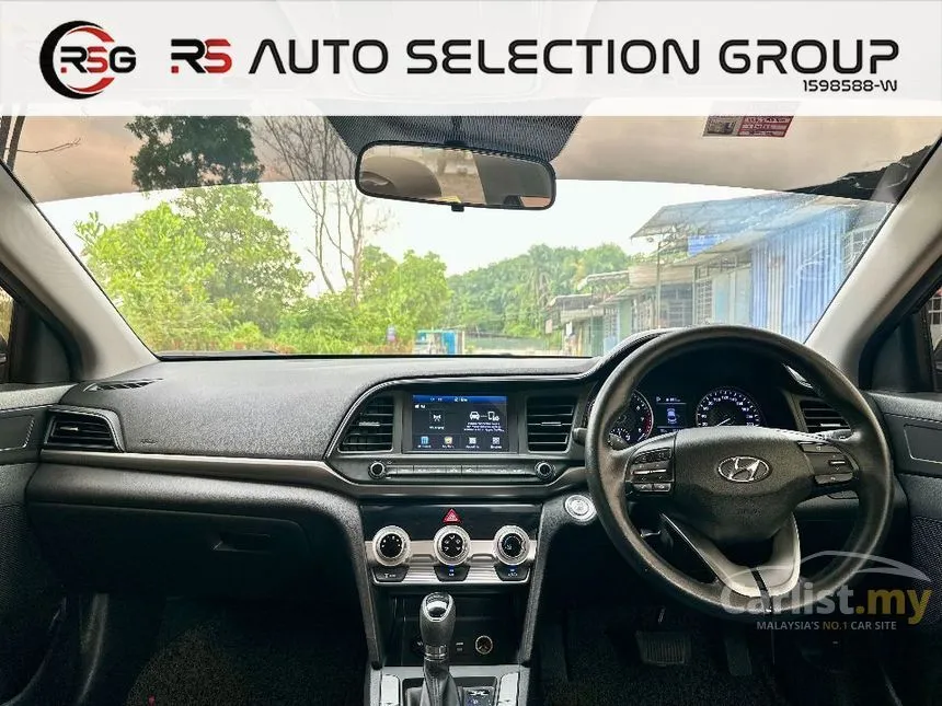 2019 Hyundai Elantra Executive Sedan