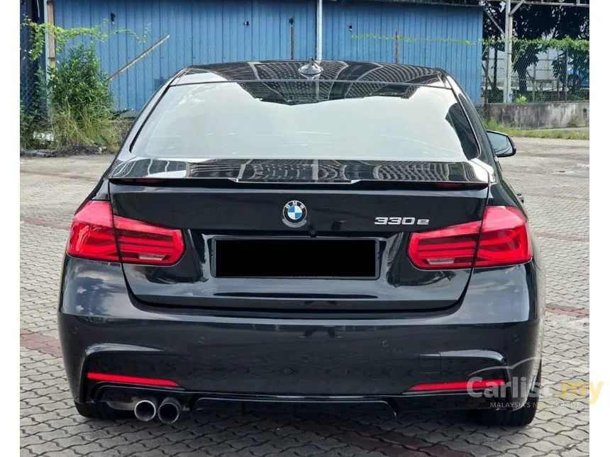 2017 BMW 330e M Sport Sedan