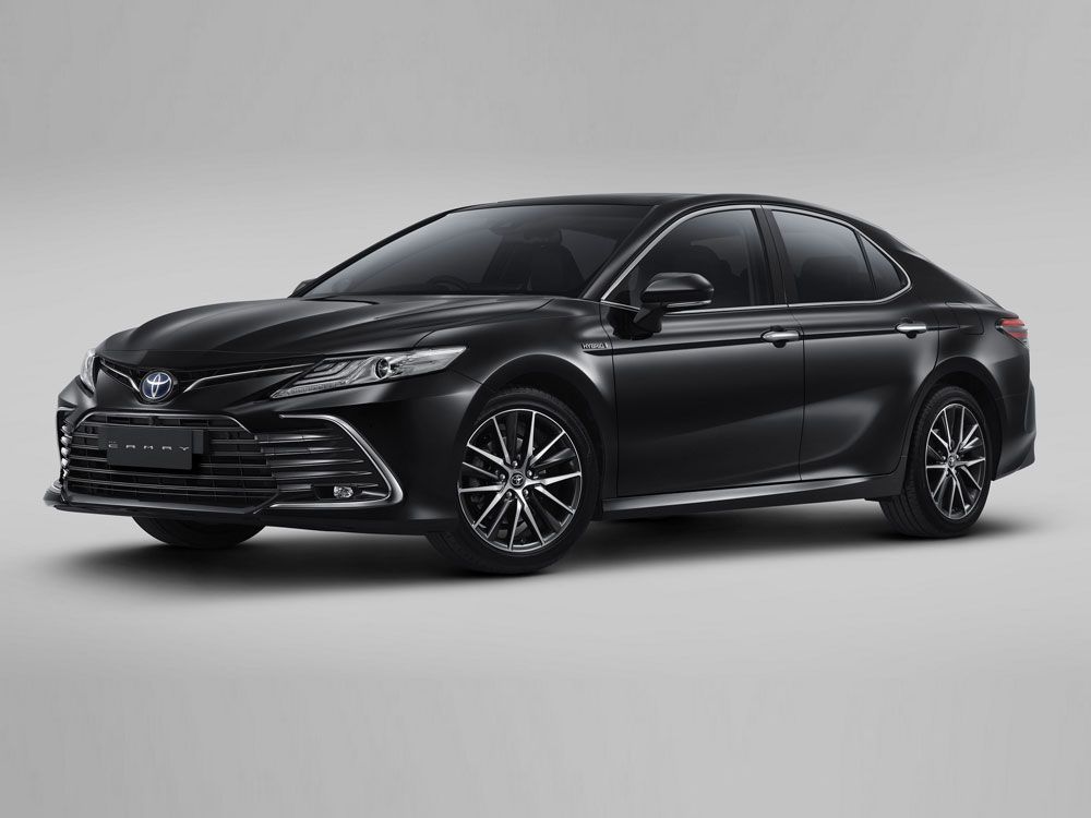 Harga Camry Hybrid Terbaru Bisa Ditekan Berkat Insentif Pajak, Kini Berapa?