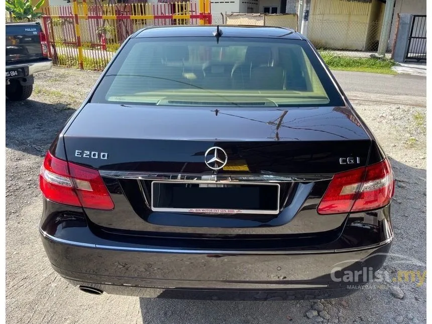 2009 Mercedes-Benz E200K Elegance Sedan