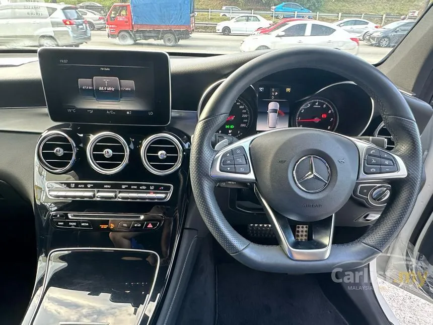 2019 Mercedes-Benz GLC200 Exclusive SUV
