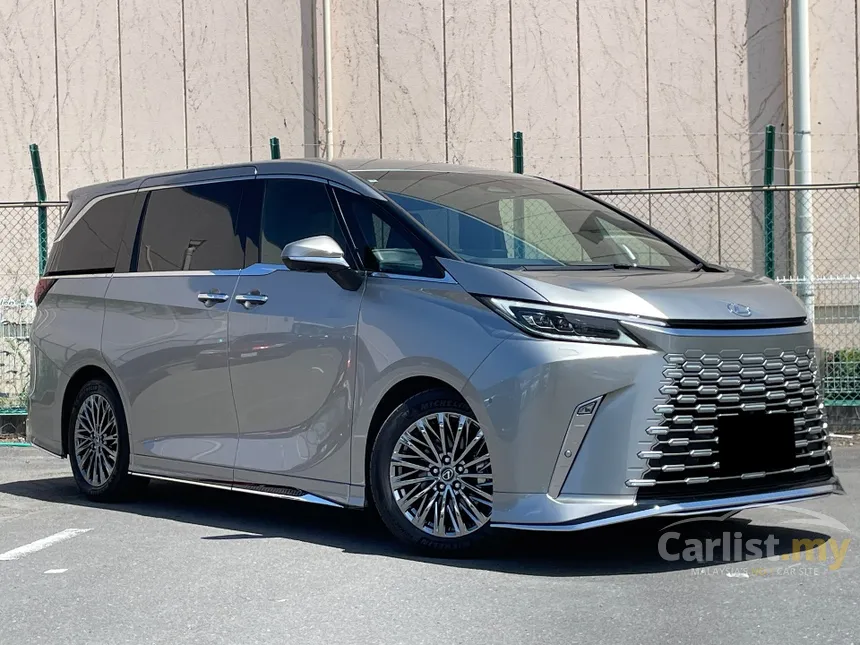 2025 Lexus LM 500h Version L 6 Seater MPV