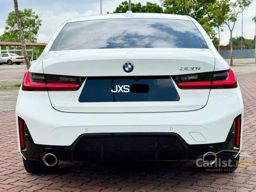 2023 BMW 320i M Sport Sedan