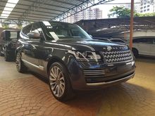 2016 Land Rover Range Rover Vogue 4.4 SDV8 SUV Power Boot Reverse Camera Meridian Sound System Cool Box Side Step Panoramic Roof Paddle Shift Push Start Button Xenon Light LED Daytime Running Light