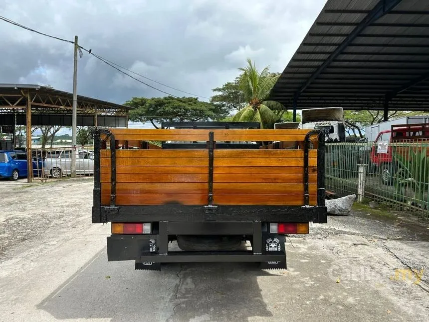 2007 Toyota LY121 Lorry