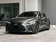 2023 Lexus IS 300 2.0 F Sport Mode Black 3