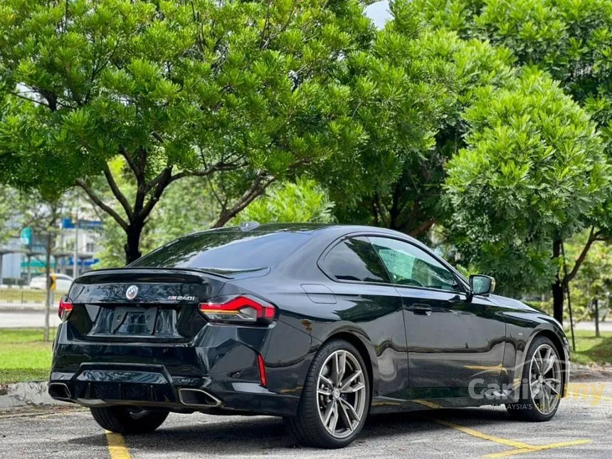 2022 BMW M240i xDrive Coupe