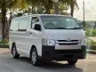 Used 2016/17 Toyota Hiace 2.5 Window Van