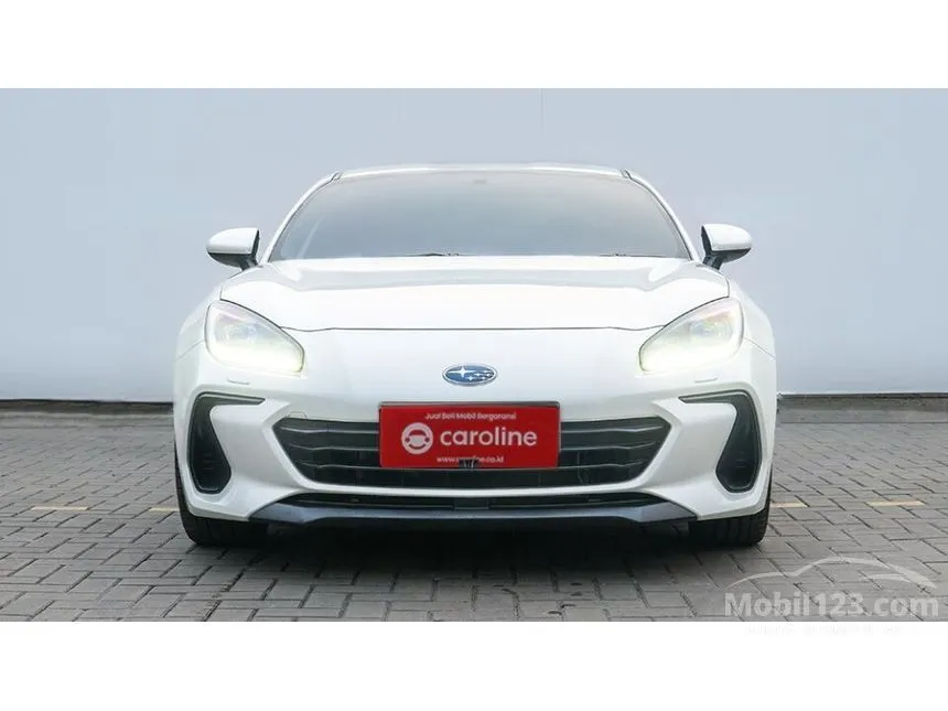 Jual Mobil Subaru BRZ 2022 2.4 di Jawa Timur Manual Coupe Putih Rp 719.000.000