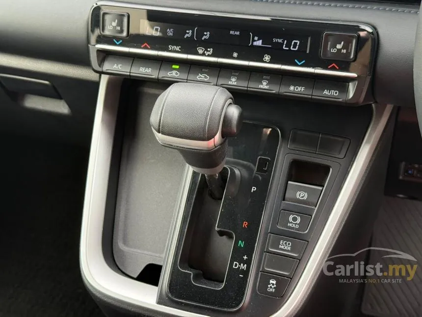 2022 Toyota Voxy S-Z MPV
