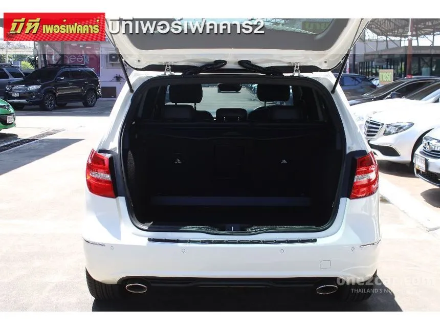 2014 Mercedes-Benz B180 Sports BlueEFFICIENCY Hatchback