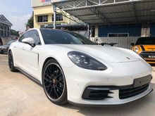 2017 Porsche Panamera 2.9 4S / Turbo S