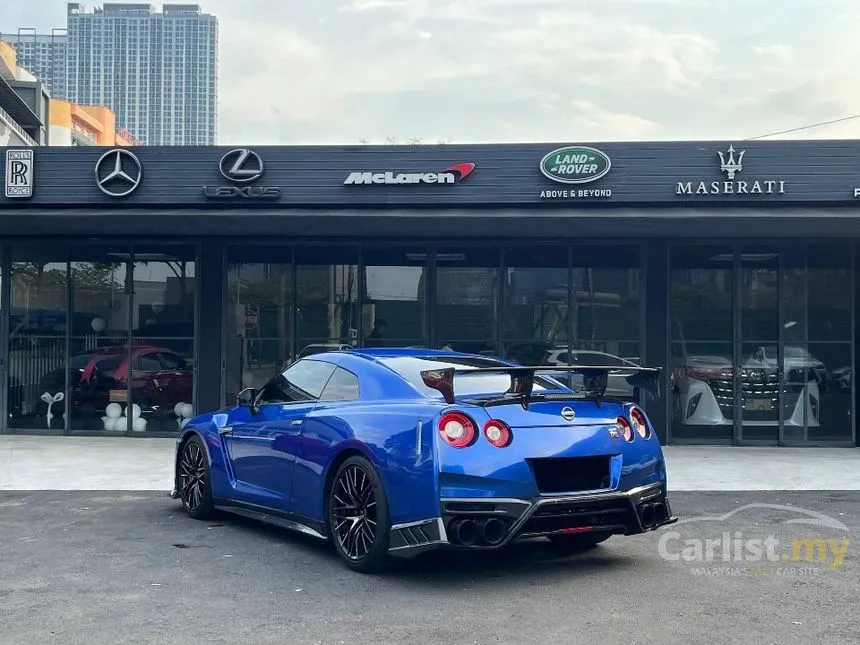 2022 Nissan GT-R Pure Edition Coupe