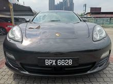 2010 Porsche Panamera 4.8 S Hatchback SUNROOF, MULTIFUNCTION STEERING + GEAR SHIFTER BUTTON