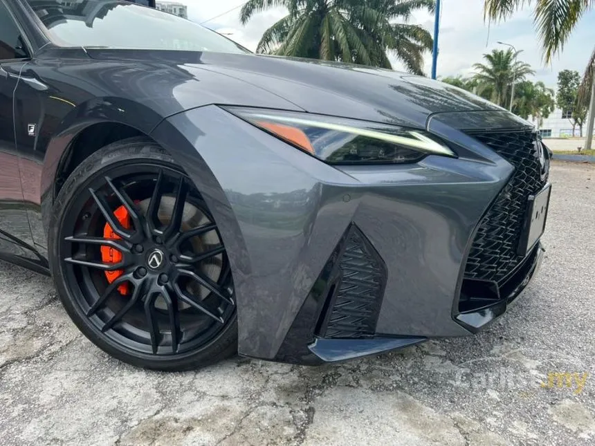 2022 Lexus IS 300 F Sport Sedan