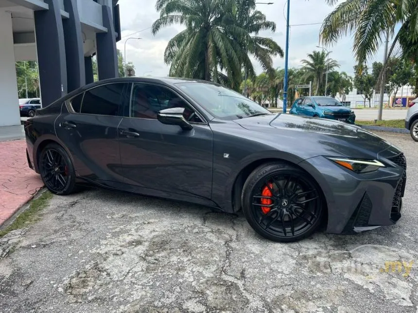 2022 Lexus IS 300 F Sport Sedan