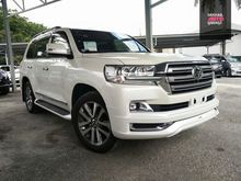 2016 TOYOTA LAND CRUISER 4.6 ZX WITH MODELISTA BODYKIT, SUNROOF, REAR MONITOR, MEMORY SEAT, COLD BOX, POWER BOOT