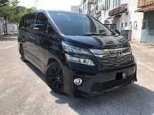 2009 Toyota Vellfire 2.4 Z Platinum MPV SUNROOF AND MOONROOF 2 POWER DOOR PILOT SEAT PUSH START