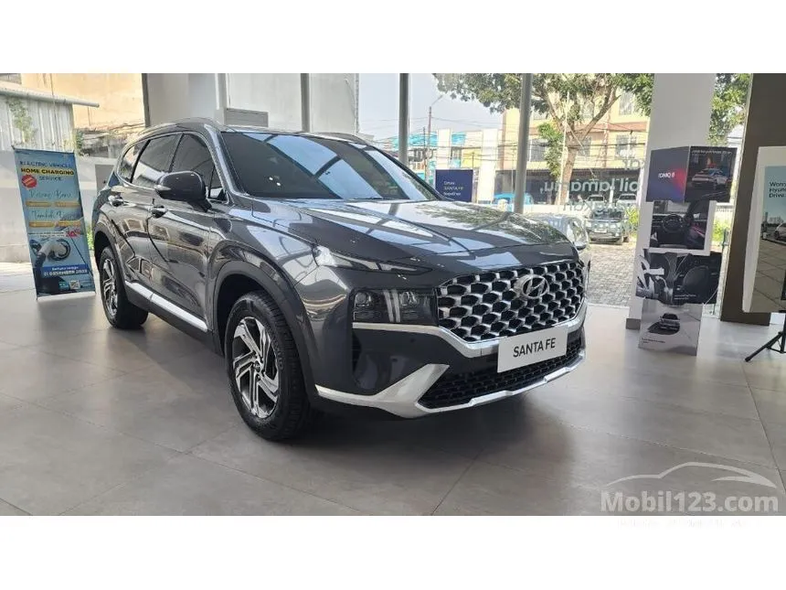 Jual Mobil Hyundai Santa Fe 2023 CRDi Signature 2.2 di Jawa Barat Automatic SUV Abu