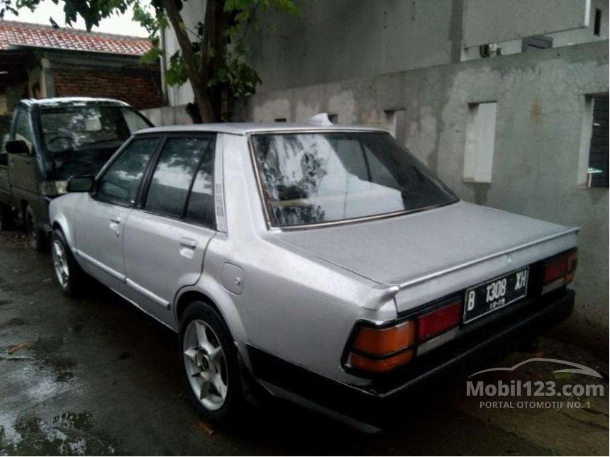 Jual Mobil  Ford  Laser  1982 1 3 Manual 1 3 di DKI Jakarta 