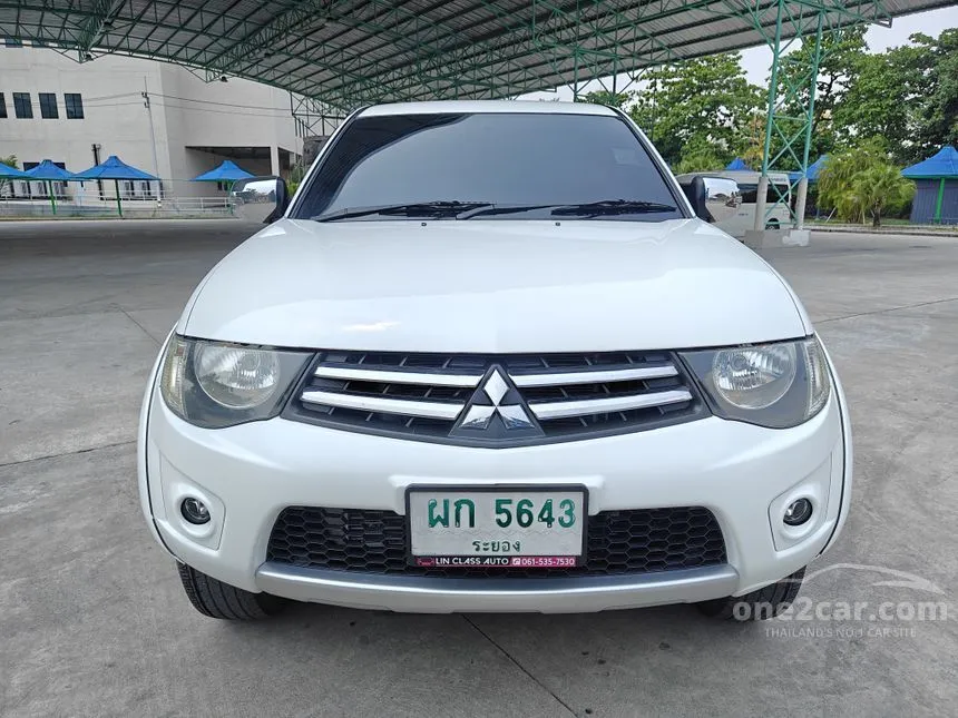 2014 Mitsubishi TRITON GLS Plus Mega Cab Pickup