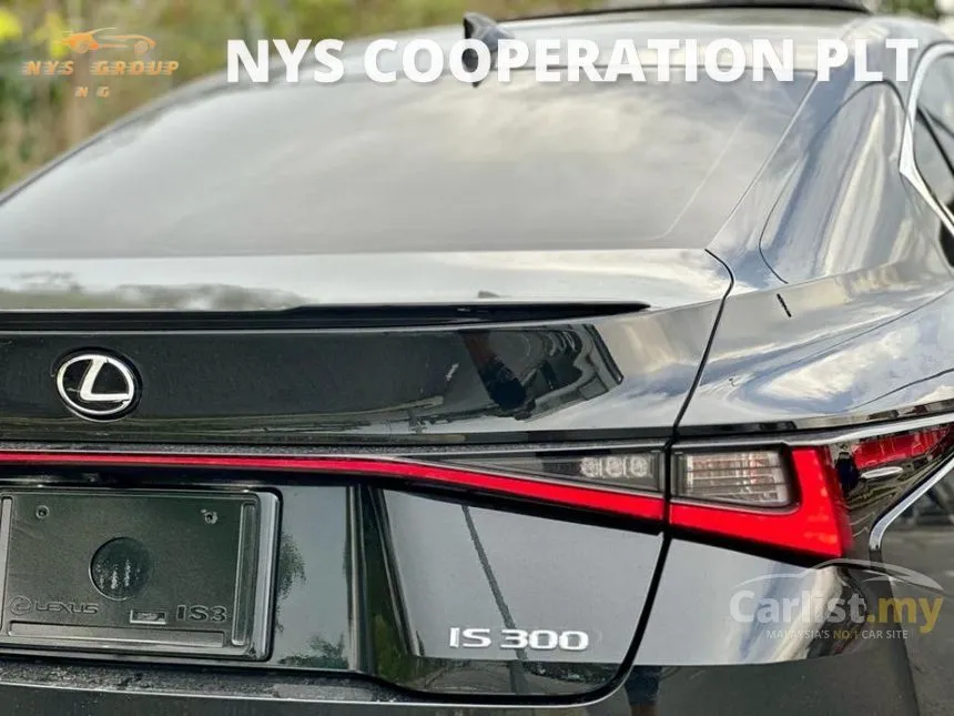 2023 Lexus IS 300 F Sport Sedan