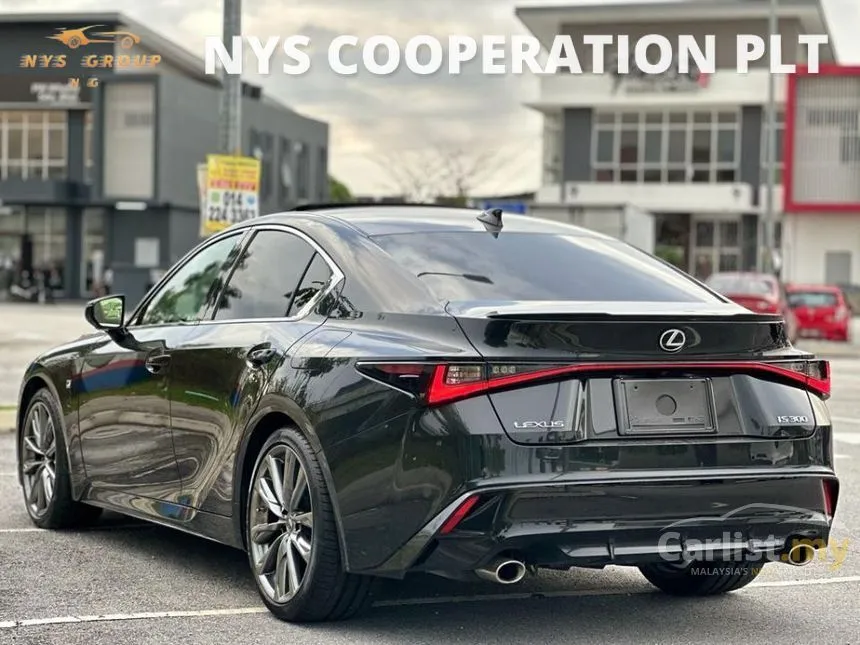 2023 Lexus IS 300 F Sport Sedan