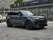 (HUGE SPEC) 2023 Land Rover Range Rover Sport Launch Edition 3.0 P400 Dynamic SE SUV, RR Sport, Vacuum Door, 2024, Air Suspension, Cool Box, Black Int