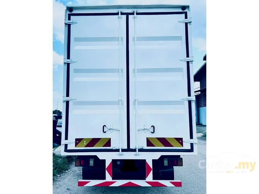 2020 Isuzu Elf NMR85H Lorry