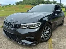 2022 BMW 330i 2.0 M Sport Driving Assist Pack SPORT  - BMW Warranty + Service  - AppleCarplay FULL SERVICE RECORD ANS FREE SERVIVE BY BMW MAL