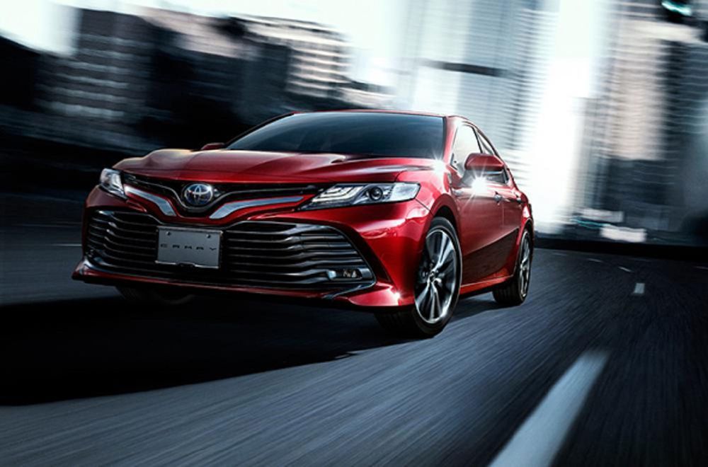 พาชม Toyota Camry โฉมใหม่เปิดตัวทำตลาดแดนปลาดิบ