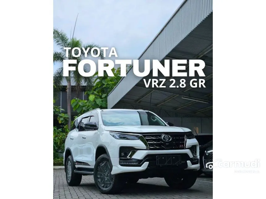 Jual Mobil Toyota Fortuner 2024 GR Sport 2.8 di Banten Automatic SUV Hitam Rp 620.000.000